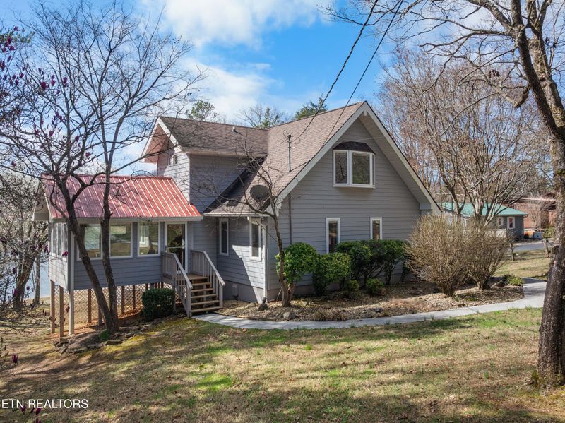 345 Old Leadmine Bend Rd, Sharps Chapel, TN 37866