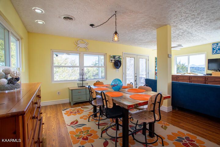 345 Perry Branch Way, Sevierville, TN 37876