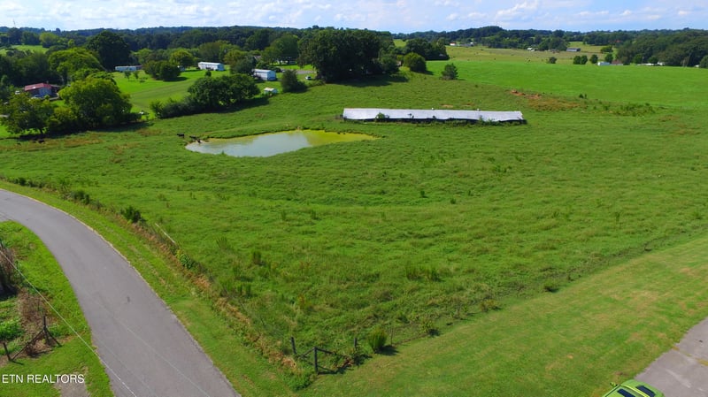 345 Randolph Fridley Rd, Sweetwater, TN 37874