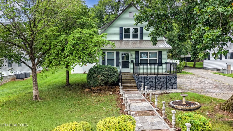 345 Telford St, Alcoa, TN 37701