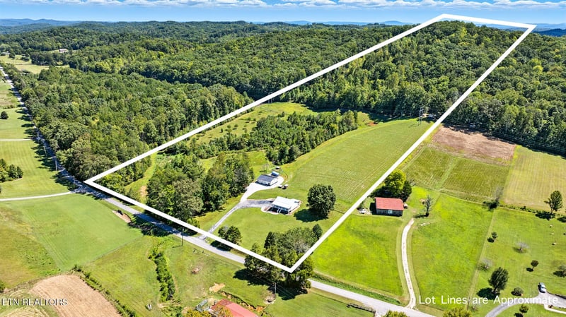 345 Waldo Rd, Rockwood, TN 37854