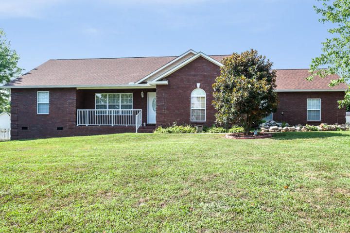 3450 Davis Ford Rd, Maryville, TN 37804