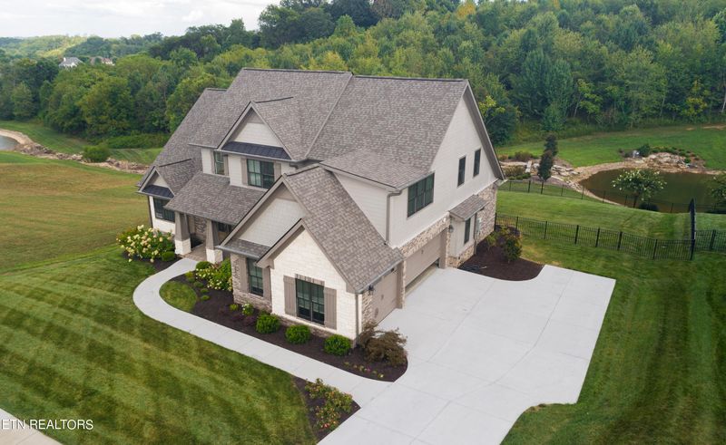 346 Barnsley Rd, Knoxville, TN 37934