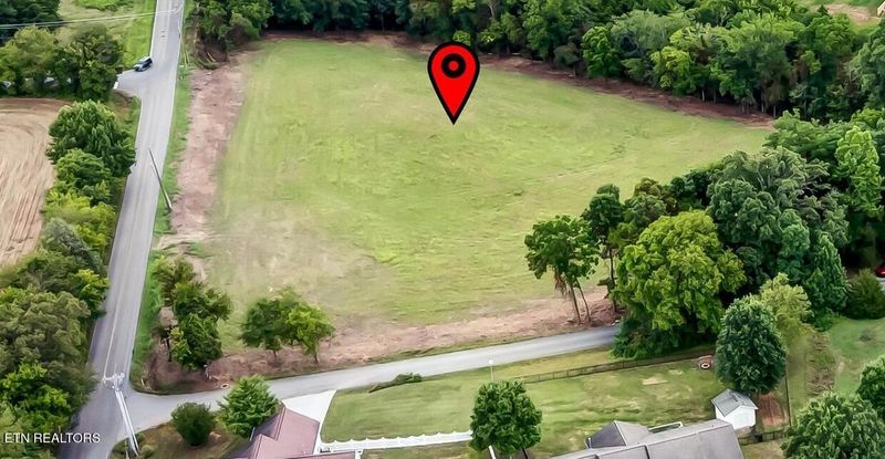3460 Davis Ford Rd, Maryville, TN 37804