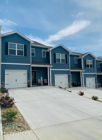 3466 Tyee Crossing Way, Kodak, TN 37764