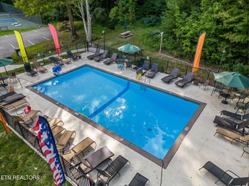 3469 Sugar Maple Loop Rd, Sevierville, TN 37862