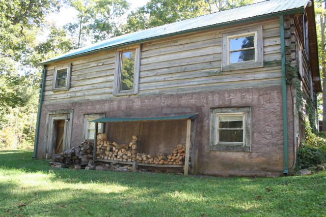 347 Herrell Ln, Powell, TN 37849