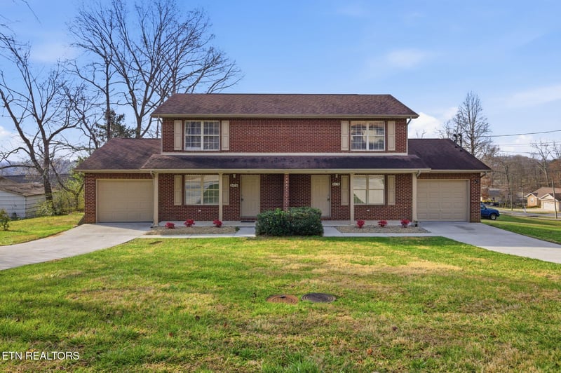 347 Ritz View Dr #A and B, Blaine, TN 37709