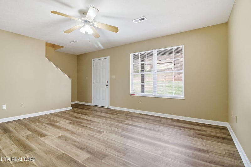 347 Ritz View Dr #A and B, Blaine, TN 37709