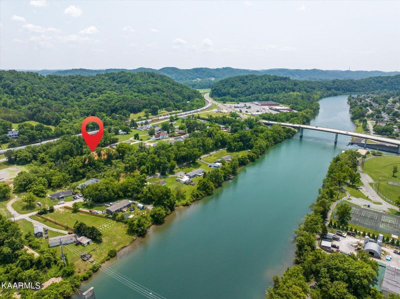 347 Rose St, Clinton, TN 37716