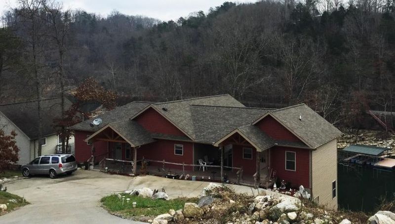 348 Perry Smith Ln, Caryville, TN 37714