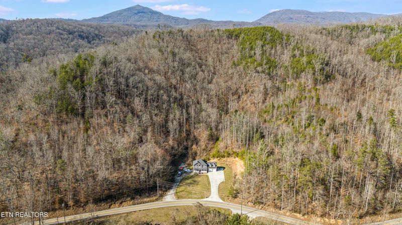 3484 Briceville Hwy, Briceville, TN 37710