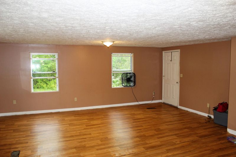 349 Highway 92, Rutledge, TN 37861