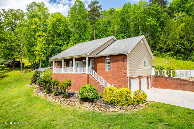 349 Rudd Hollow Rd, Townsend, TN 37882