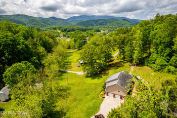 349 Rudd Hollow Rd, Townsend, TN 37882
