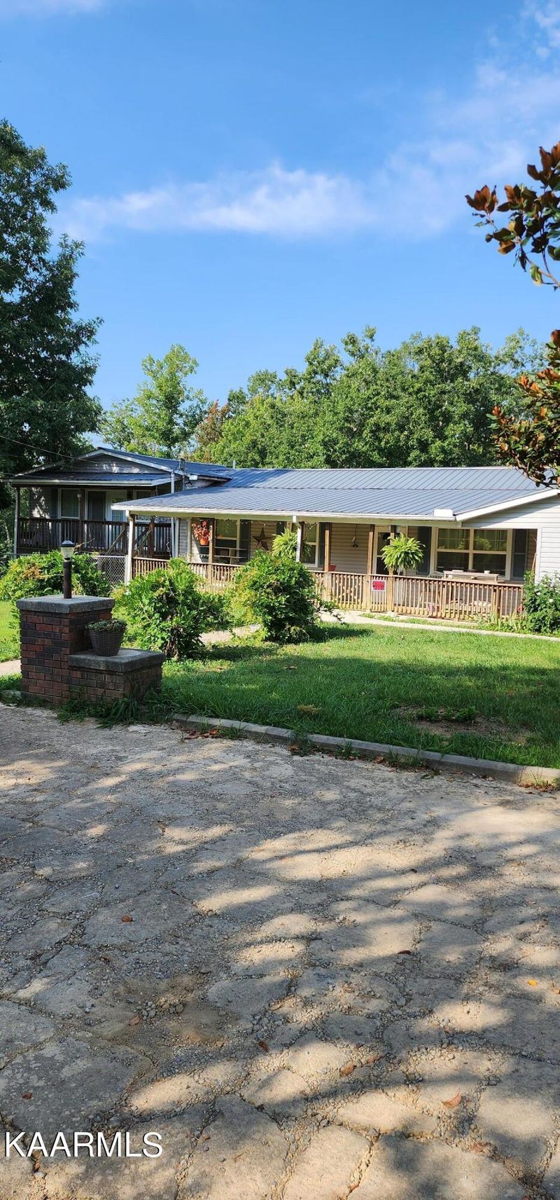 3491 Pleasant Grove Rd, Winfield, TN 37892