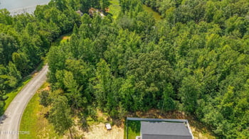 35 Emory Cove Dr, Harriman, TN 37748