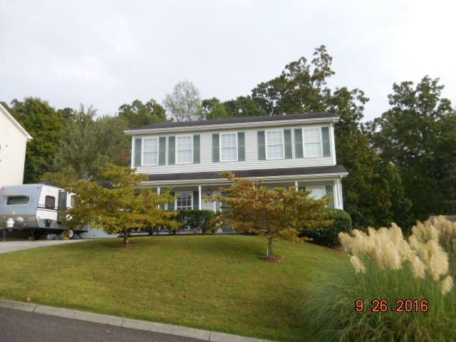 350 Fox Hunters Ct, Powell, TN 37849