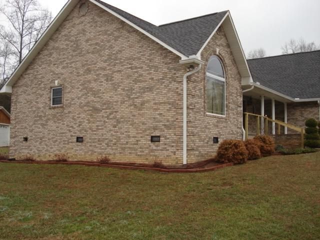 350 Verdun Rd, Oneida, TN 37841