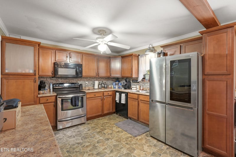 3500 S Fountaincrest Dr, Knoxville, TN 37918