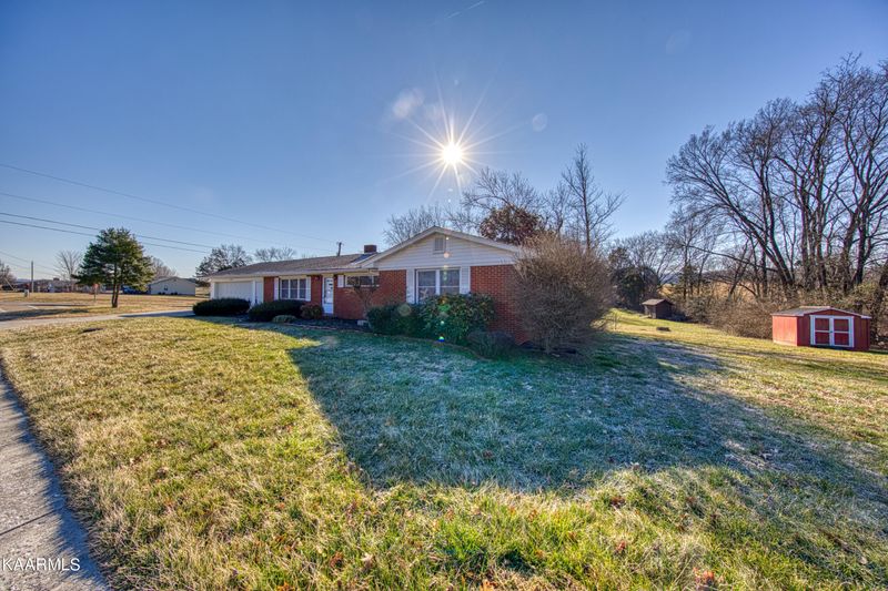3504 E Emory Rd, Knoxville, TN 37938