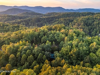 3504 Hunter Hills Way, Sevierville, TN 37876