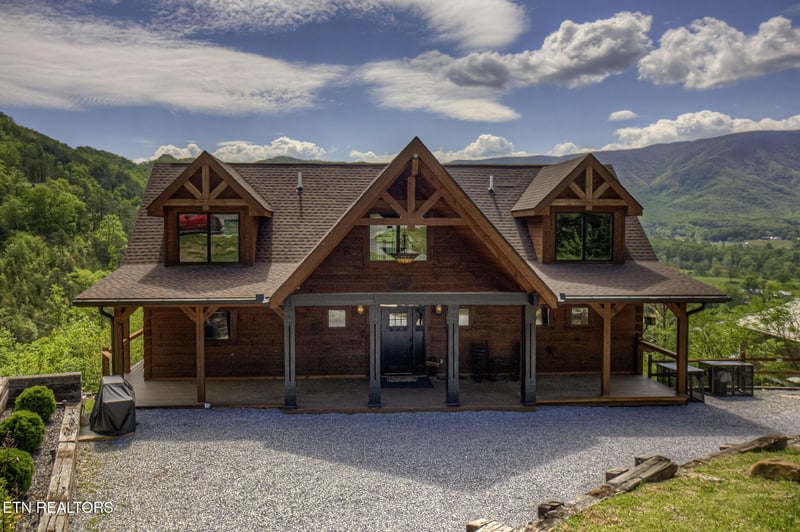 3505 Mountain Tyme Way, Sevierville, TN 37862