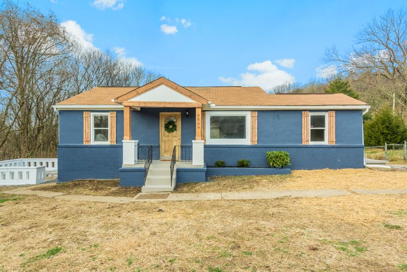 3509 Gap Rd, Knoxville, TN 37921