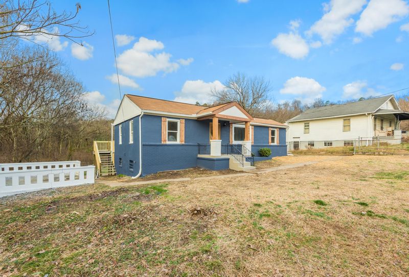 3509 Gap Rd, Knoxville, TN 37921