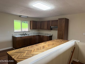 3509 Garden Dr, Knoxville, TN 37918
