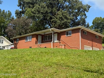3509 Garden Dr, Knoxville, TN 37918