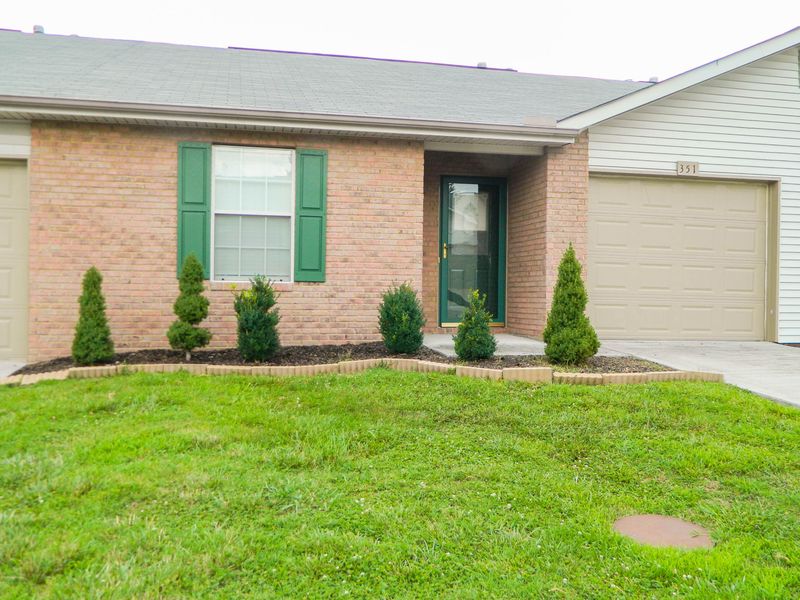 351 Hawthorne Oaks Way, Powell, TN 37849