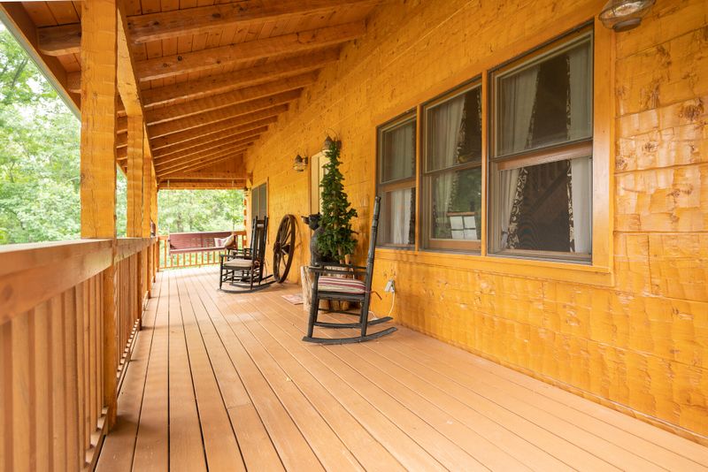 351 Rocky Top Rd, Luttrell, TN 37779