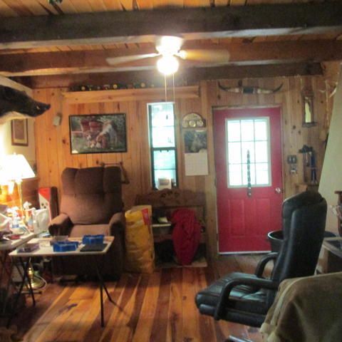351 Scott Wyatt Rd, Deer Lodge, TN 37726