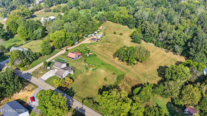 3510 Guinn Rd, Knoxville, TN 37931