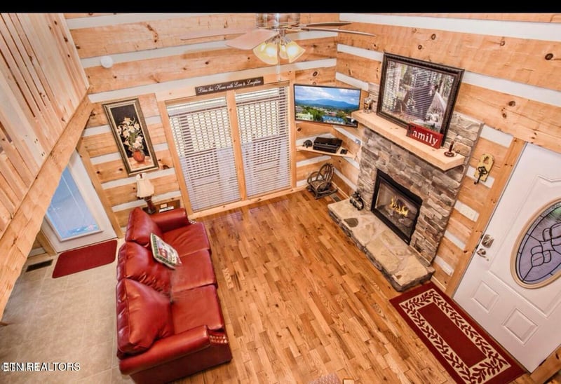 3510 Twin City Way, Pigeon Forge, TN 37863