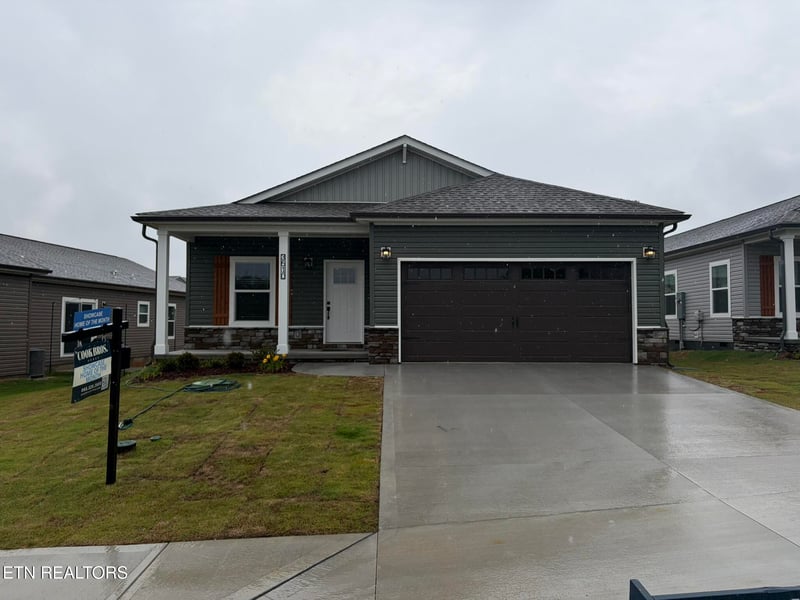 3510 Wild Poppy Rd, Knoxville, TN 37924