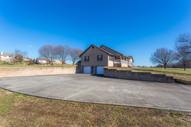 3511 Mcghee Rd, Maryville, TN 37803