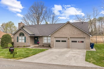3513 Greywolfe Dr, Knoxville, TN 37921