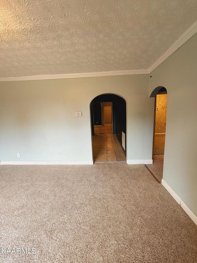 3515 Mount Dr, Knoxville, TN 37914