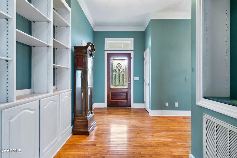 3519 Hiley Dr, Sevierville, TN 37862