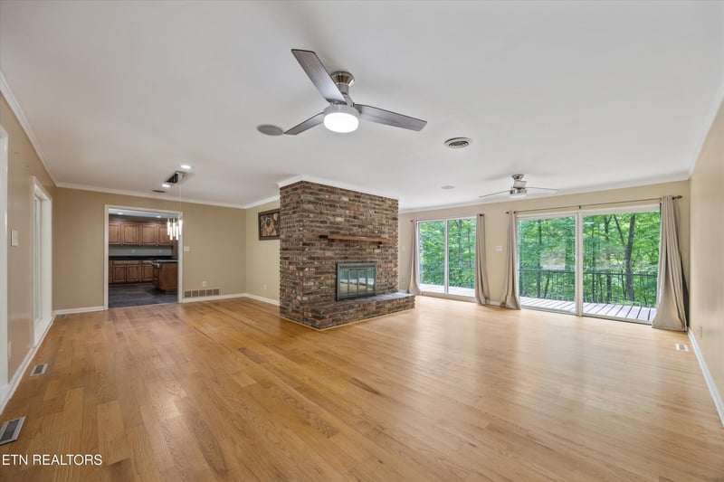 3521 Montlake Dr, Knoxville, TN 37920