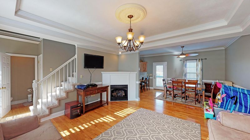 3521 Spring Creek Dr, Morristown, TN 37814