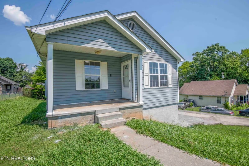 3523 Cherry Hill Ave, Knoxville, TN 37914
