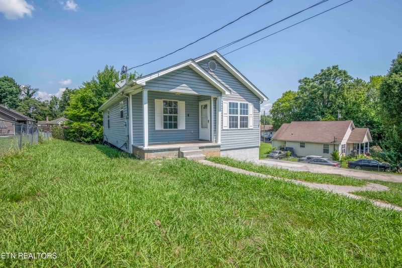 3523 Cherry Hill Ave, Knoxville, TN 37914