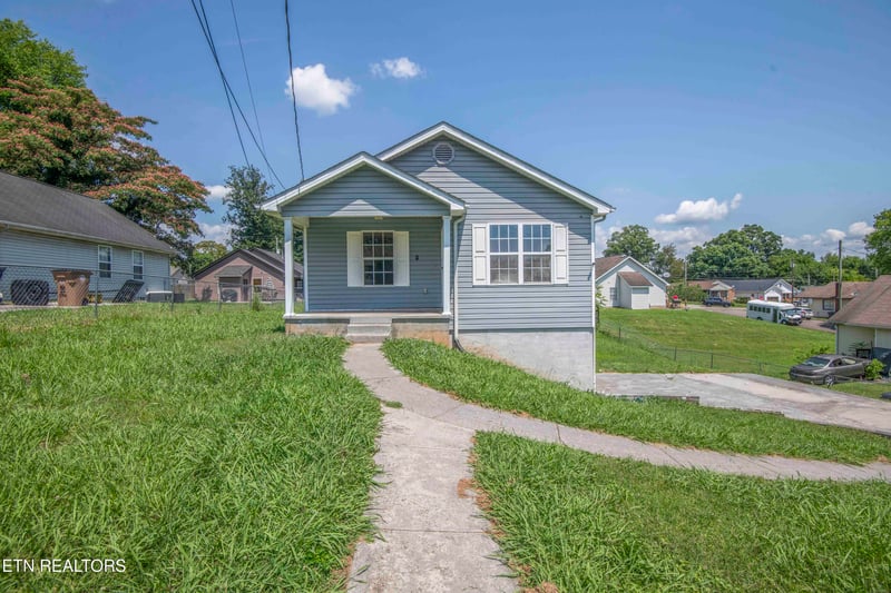 3523 Cherry Hill Ave, Knoxville, TN 37914