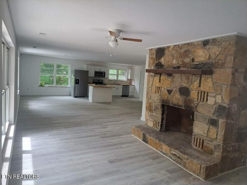 3525 Norris Freeway, Heiskell, TN 37754