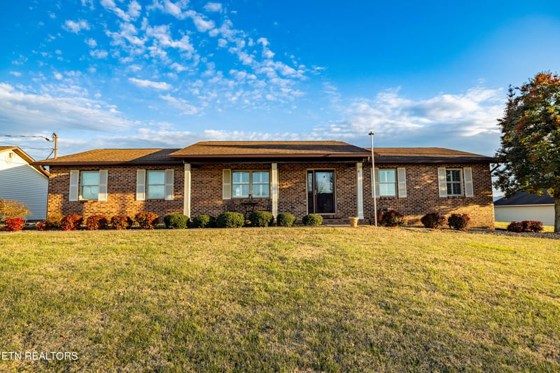 3526 Ridgeway Tr, Maryville, TN 37801