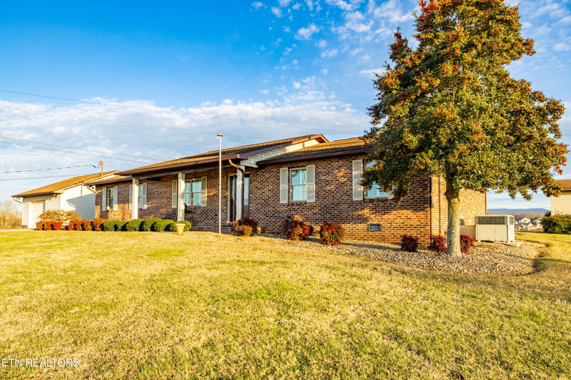 3526 Ridgeway Tr, Maryville, TN 37801