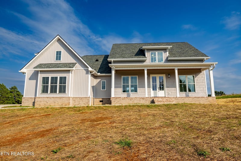 353 Meadow Rd, Greenback, TN 37742